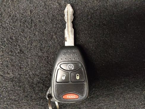 Used 2014 Jeep Wrangler Unlimited Sahara w/ Connectivity Group image 32