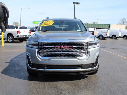 Used 2023 GMC Acadia Denali w/ Denali Ultimate Package image 2