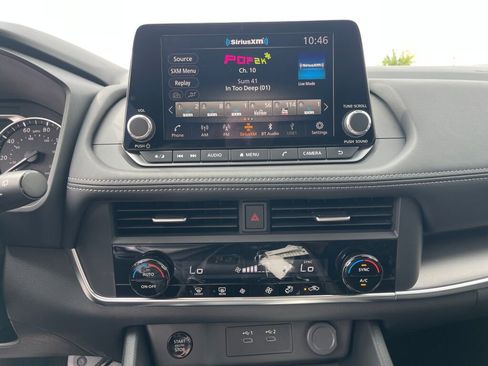 New 2026 Nissan Rogue SV image 8