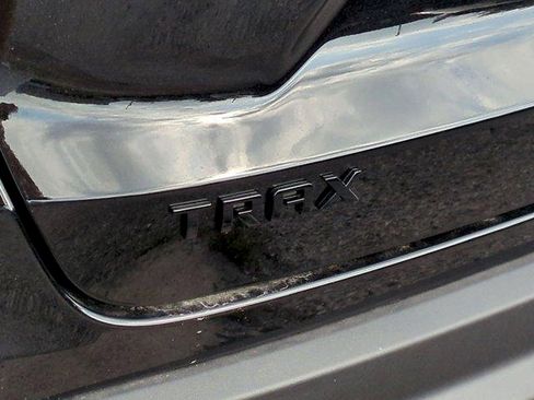 New 2026 Chevrolet Trax RS w/ Sunroof Package FWD image 31