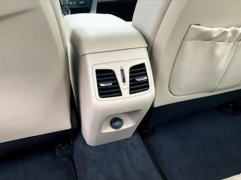 Used 2018 Hyundai Sonata Limited w/ Limited Ultimate Package 03 image 17