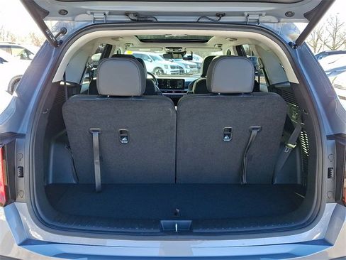 Certified 2025 Kia Sorento EX w/ Panoramic Sunroof Package image 29