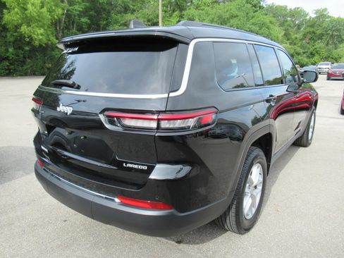 Certified 2025 Jeep Grand Cherokee L Laredo w/ Luxury Tech Group I RWD image 7
