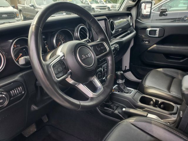 Used 2021 Jeep Wrangler Unlimited Sahara AWD/4WD image 11