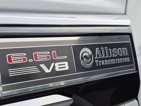 Used 2024 GMC Sierra 2500 SLE w/ SLE Convenience Package AWD/4WD image 10