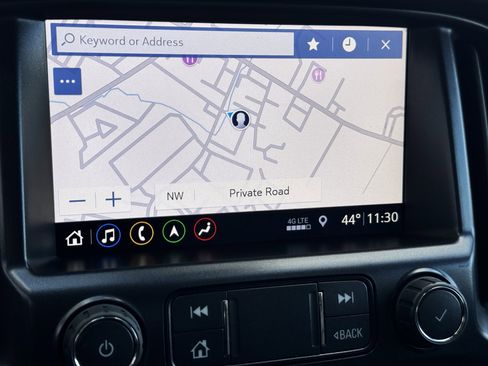 Used 2022 GMC Canyon Denali image 28