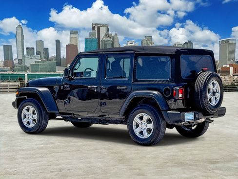 Used 2022 Jeep Wrangler Unlimited Sport AWD/4WD image 6