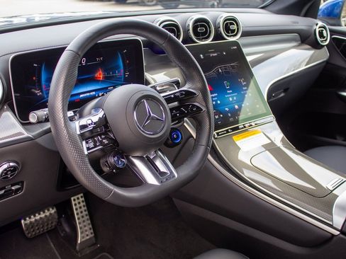 Used 2024 Mercedes-Benz GLC 43 AMG 4MATIC image 11