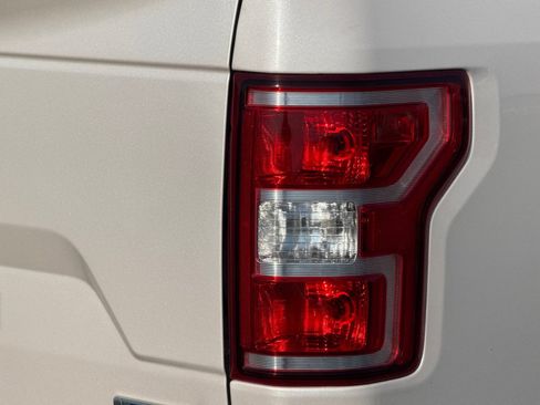 Used 2018 Ford F150 Lariat AWD/4WD image 47
