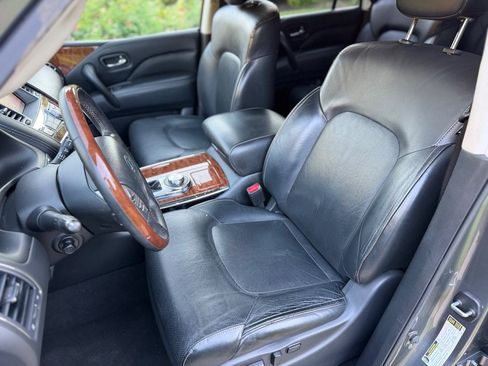 Used 2019 INFINITI QX80 Luxe w/ Proassist Package AWD/4WD image 12