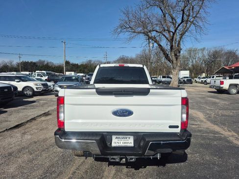 Used 2019 Ford F250 XL w/ Power Equipment Group image 4