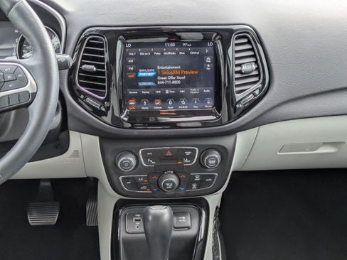 Used 2018 Jeep Compass Limited w/ Navigation Group FWD image 20