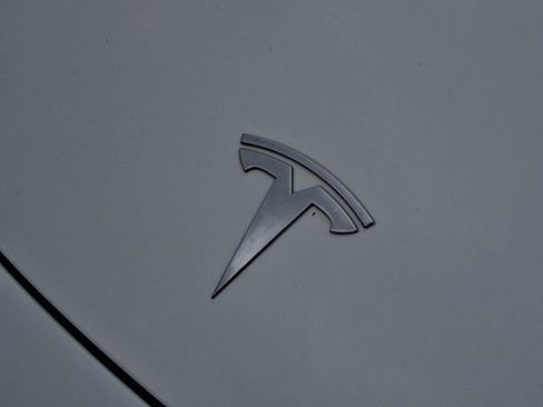 Used 2020 Tesla Model 3 Standard Range Plus image 34