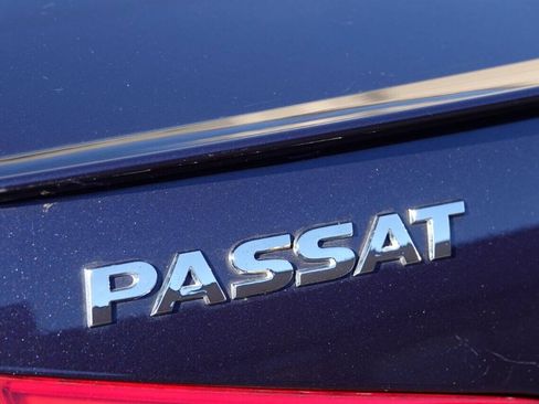 Used 2012 Volkswagen Passat 2.5 SE FWD image 47