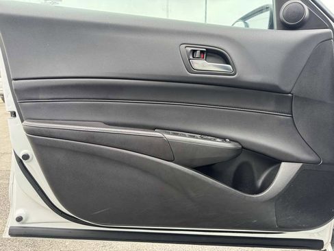 Used 2019 Acura ILX image 24