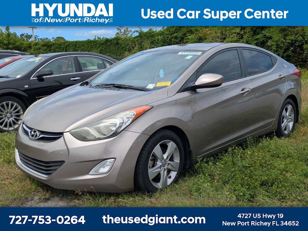 Used 2013 Hyundai Elantra GLS w/ Preferred Pkg FWD image 1