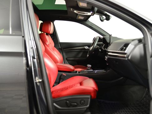 Used 2023 Audi SQ5 Premium Plus w/ Premium Plus Package image 20