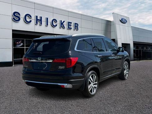 Used 2016 Honda Pilot Touring image 2