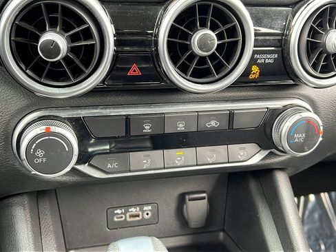 Used 2022 Nissan Sentra SV image 22