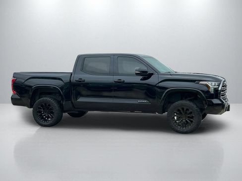 Used 2023 Toyota Tundra Platinum w/ Advanced Package AWD/4WD image 4