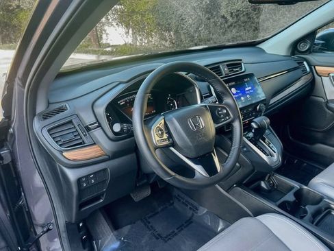 Used 2018 Honda CR-V Touring image 11