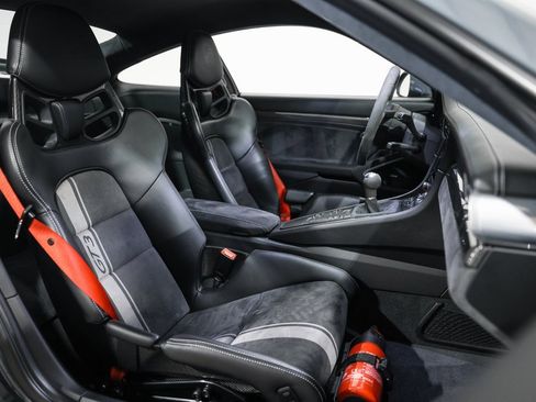 Used 2018 Porsche 911 GT3 w/ Sport Chrono Package image 22