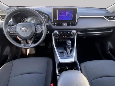 Used 2025 Toyota RAV4 XLE FWD image 15