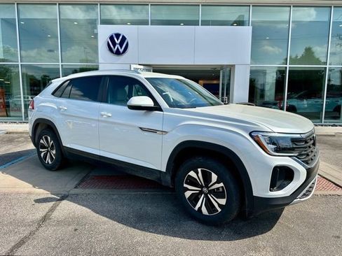 New 2026 Volkswagen Atlas Cross Sport SE AWD/4WD image 1