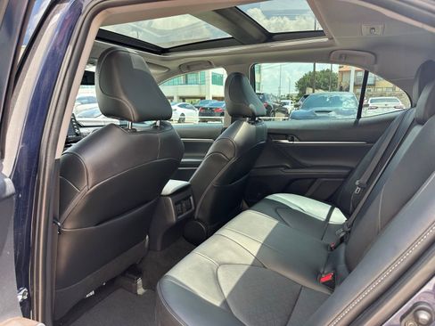 Used 2021 Toyota Camry XSE FWD image 17