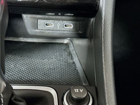 Used 2025 Volkswagen Jetta Sport image 26