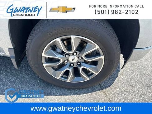 Used 2024 Chevrolet Silverado 1500 RST w/ Z71 Off-Road Package AWD/4WD image 12