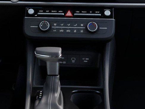 New 2026 Hyundai Tucson SE image 16