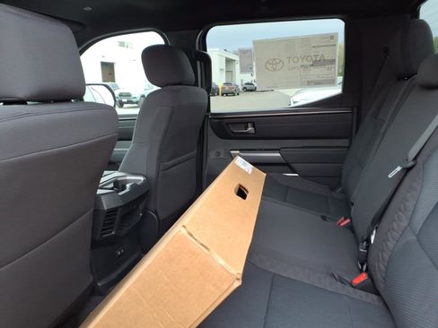New 2026 Toyota Tundra SR5 AWD/4WD image 7