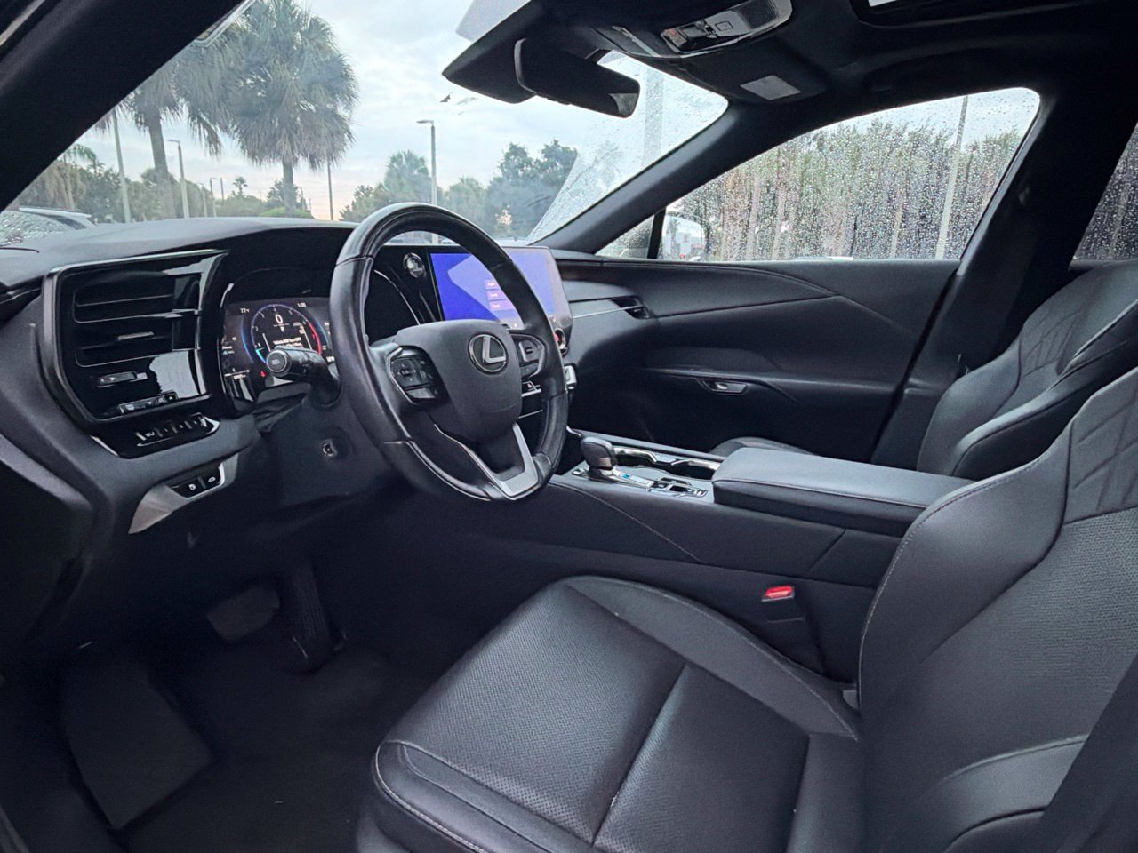 Used 2025 Lexus RX 350 Premium FWD image 6