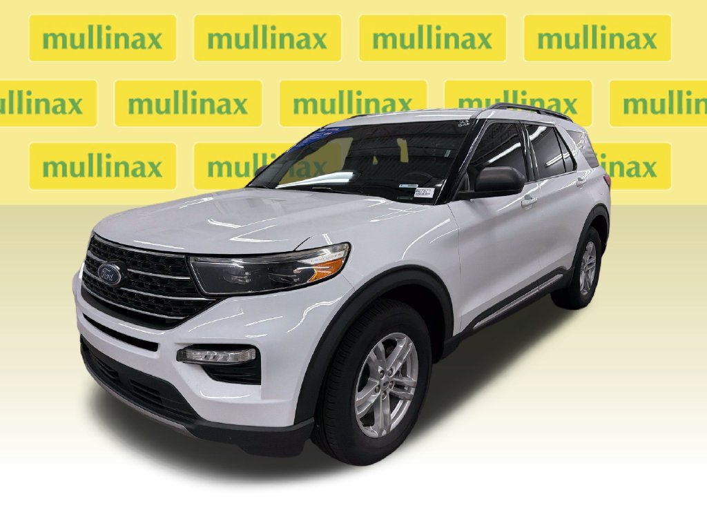 Certified 2023 Ford Explorer XLT w/ Equipment Group 202A AWD/4WD image 15