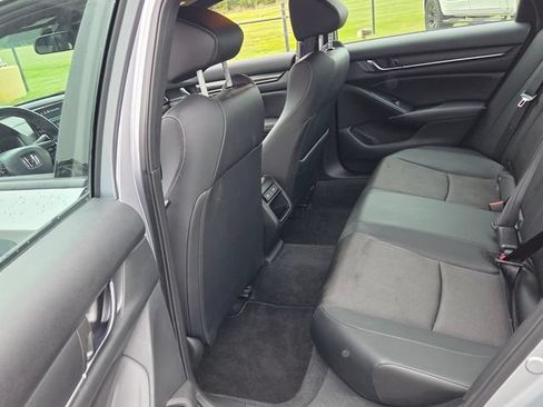 Used 2022 Honda Accord Sport image 7