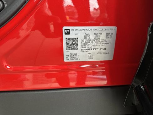 Certified 2023 Chevrolet Blazer RS w/ Driver Confidence II Package FWD image 33