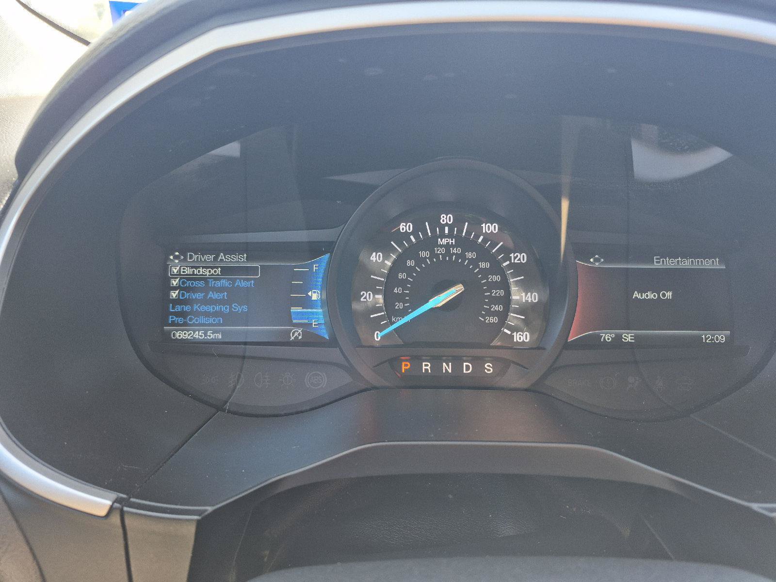 Used 2019 Ford Edge SEL w/ Equipment Group 201A FWD image 3