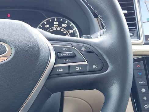 Used 2019 INFINITI QX50 Essential w/ Premium Heat Package image 29