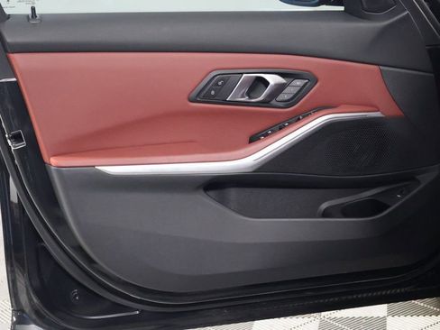 Used 2024 BMW 330i Sedan w/ Convenience Package image 12