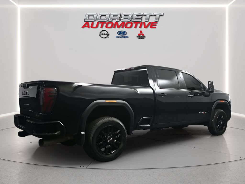 Used 2024 GMC Sierra 2500 AT4 AWD/4WD image 6