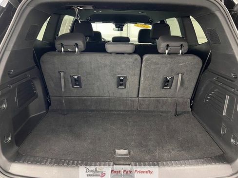 Used 2025 GMC Acadia Elevation FWD image 37