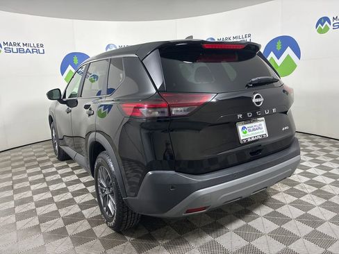 Used 2023 Nissan Rogue S AWD/4WD image 4