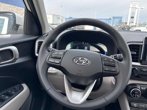 New 2026 Hyundai Venue SEL FWD image 10