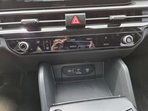 New 2026 Kia Sportage LX FWD image 31