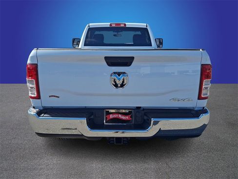 Used 2024 RAM 2500 Tradesman w/ Chrome Appearance Group image 5