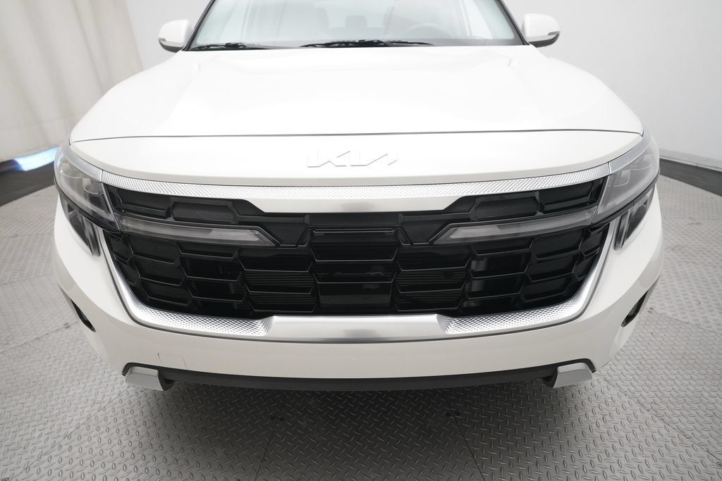 Used 2024 Kia Seltos SX w/ SX Sunroof Package AWD/4WD image 22