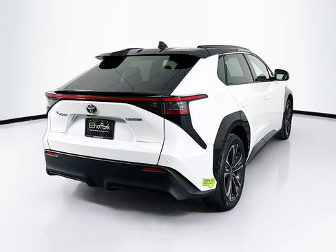 Used 2023 Toyota bZ4X XLE w/ Weather Package image 9