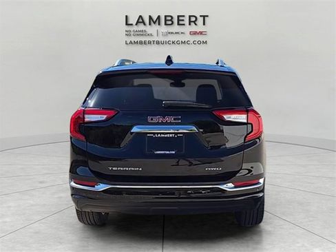 Used 2023 GMC Terrain Denali image 6