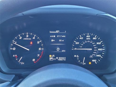 Used 2024 Subaru Crosstrek 2.0i image 8